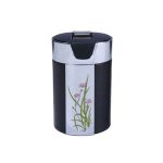 Cendrier voiture lumineux LED solaire compact, noir ou blanc, avec motif floral.