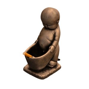 Cendrier résine urinoir réaliste, design humoristique et détaillé pour fumeurs.