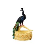 Cendrier design Paon en céramique noire, bleue, dorée, motifs orientaux élégants.