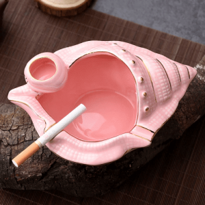 Cendrier en forme de coquillage, rouge